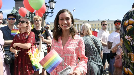 Fínska premiérka Sanna Marinová na dúhovom...