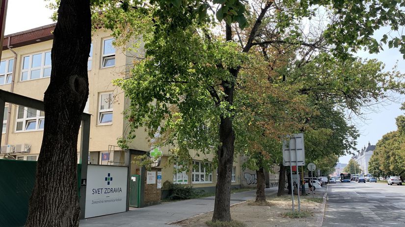 Železničná nemocnica v Košiciach, pohľad z...