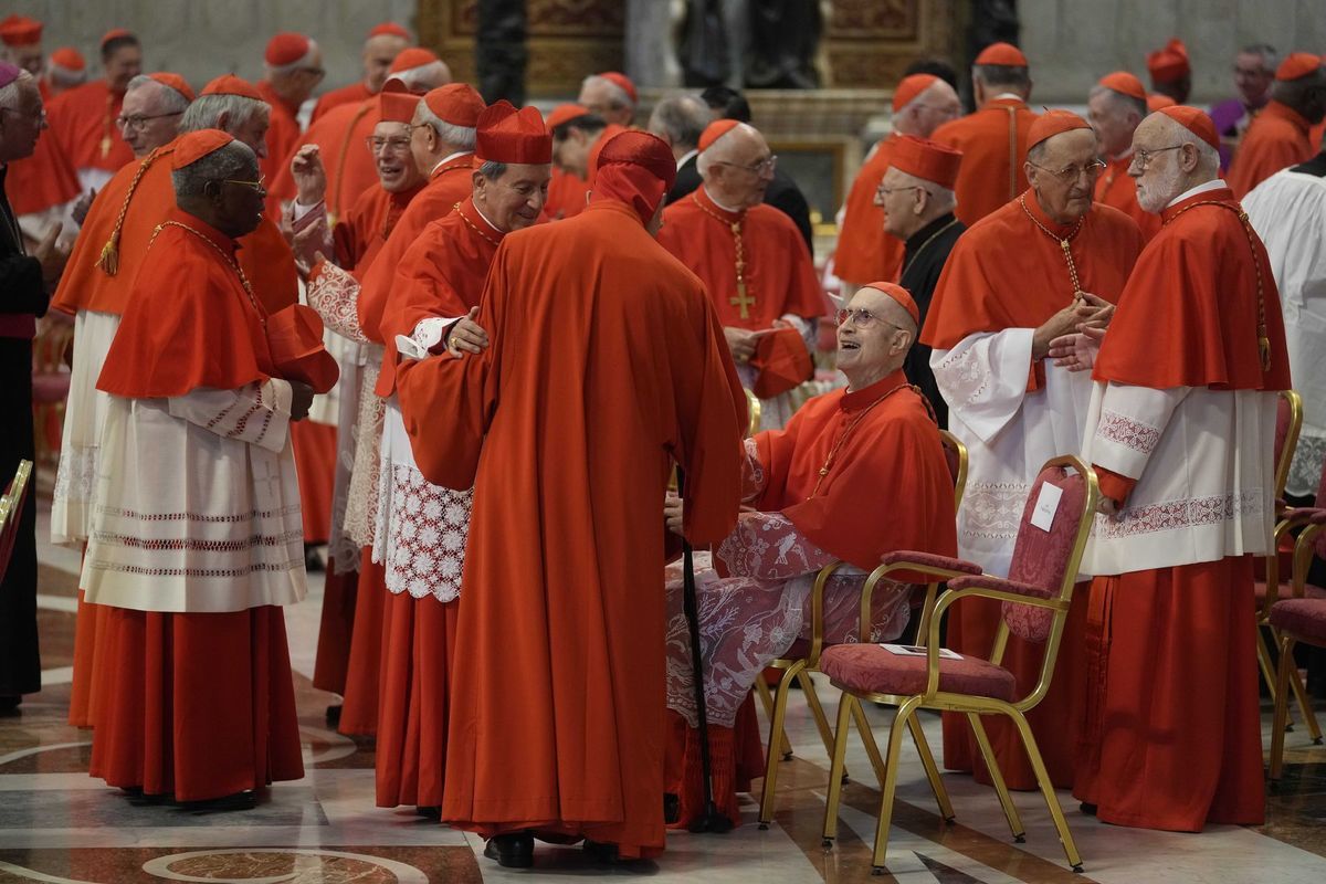Vatikán, pápež František, kardináli, kardinál...