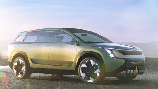 Škoda Vision 7S - 2022