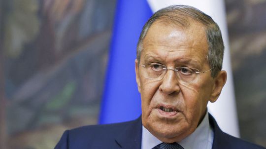 Ruský minister sa do USA nedostal, Moskva nalieha na víza pre Lavrova