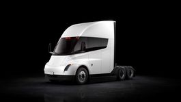 Tesla Semi (2022)