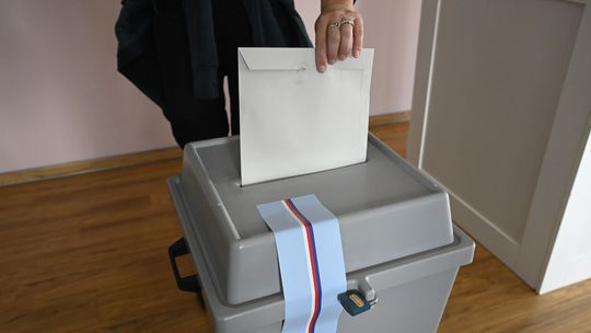 V Prahe a Brne zvíťazili v komunálnych voľbách vládne strany, ANO vyhralo v Ostrave