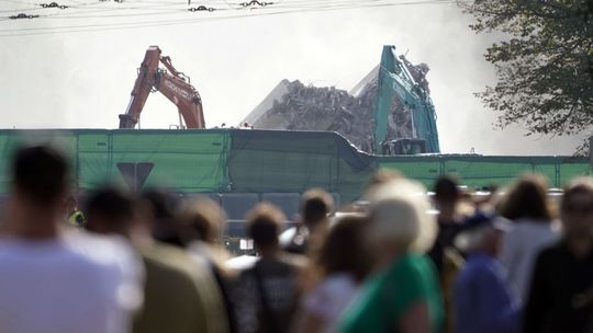 Ruiny pamätníka osloboditeľom sovietskeho...