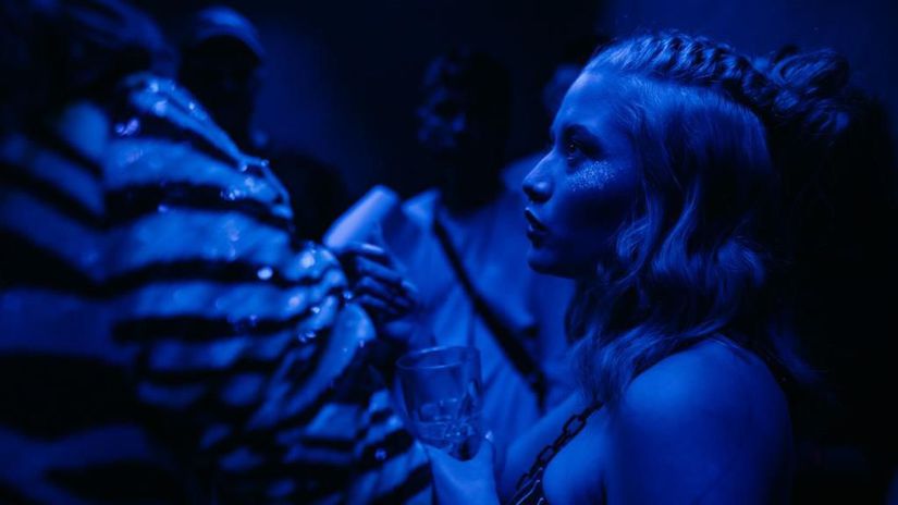 Anna Purič vo filme Banger.