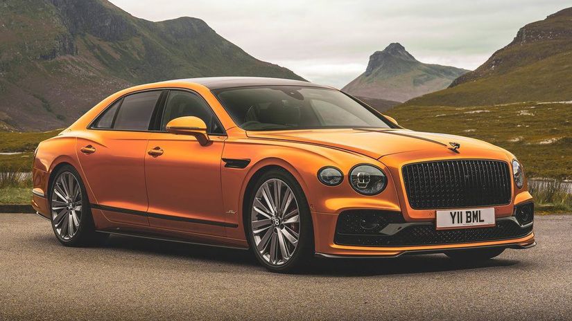 Flying Spur Speed dostal viacero doplnkov...