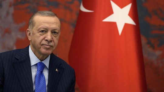 Turecko by podľa Erdogana mohlo schváliť vstup do NATO pre Fínsko bez Švédska
