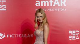 Heather Graham