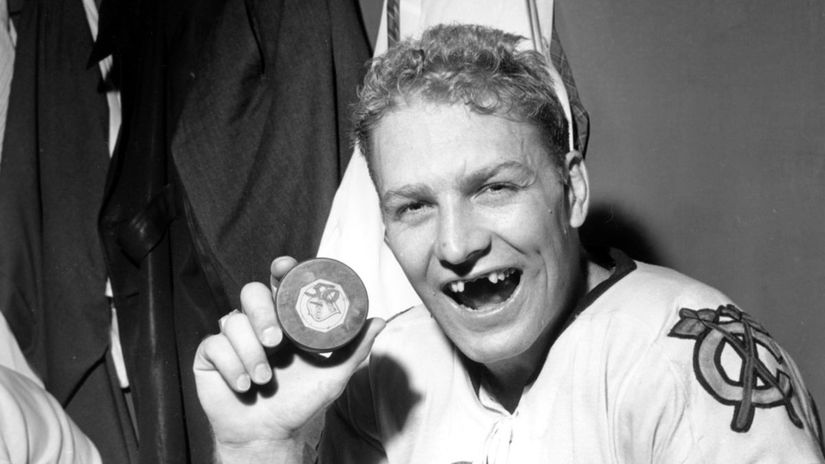 Bobby Hull (Kan., ľavý krídelník, kariéra v...