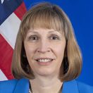 Lynne Tracyová