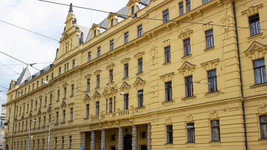 Muža v parku pochovali v jame. Arménsky reštaurátor si objednal vraždu. Spoznal svoj trest 