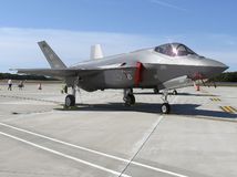 Bojová stíhačka / F-35A /