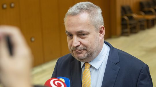 Dostál: Novela ústavy je súčasť Ficovej účelovej hry, ako vykostiť KDH