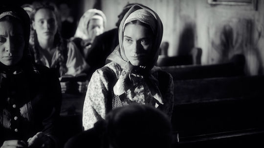 Hlavnou hrdinkou slovenského folk hororu Piargy...