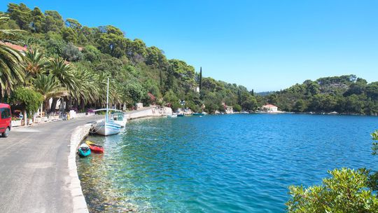 Zátoka Soline, národný park Mljet, Chorvátsko.