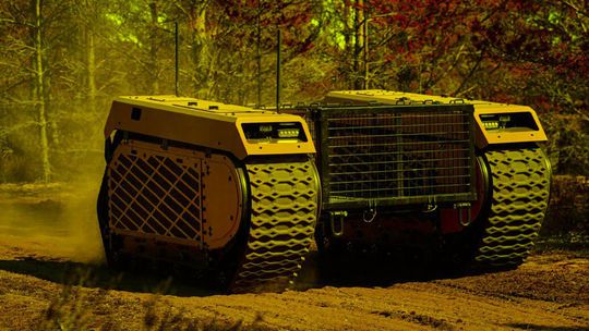 THeMIS - autonómny obrnený transportér