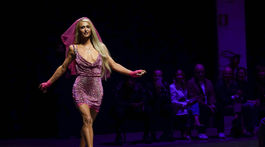 Versace, Jar/Leto 2023, Paris Hilton