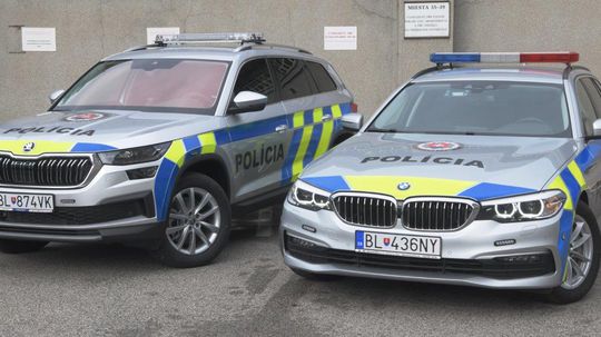 Polícia bude mať nové hybridné vozidlá za takmer 40 miliónov 