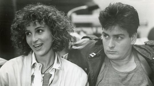 Jennifer Greyová a Charlie Sheen počas...