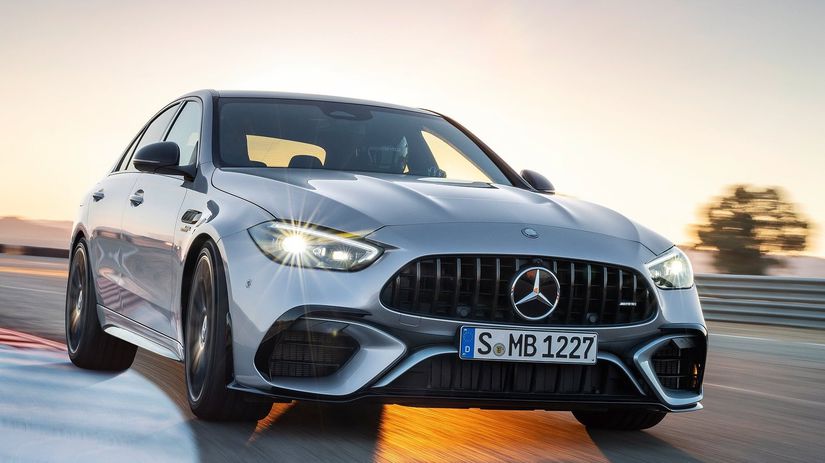 Mercedes-AMG C63 dáva najavo svoje adrenalínové...