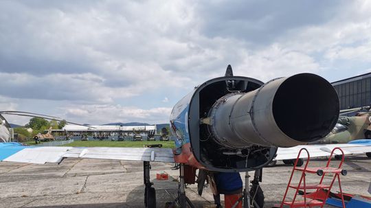 Prevoz albatrosu z Piešťan do Leteckých...