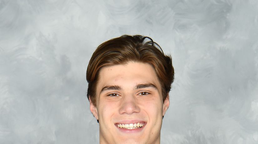 Útočník Juraj Slafkovský