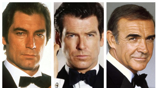 Zľava: Timothy Dalton, Pierce Brosnan, Sean...