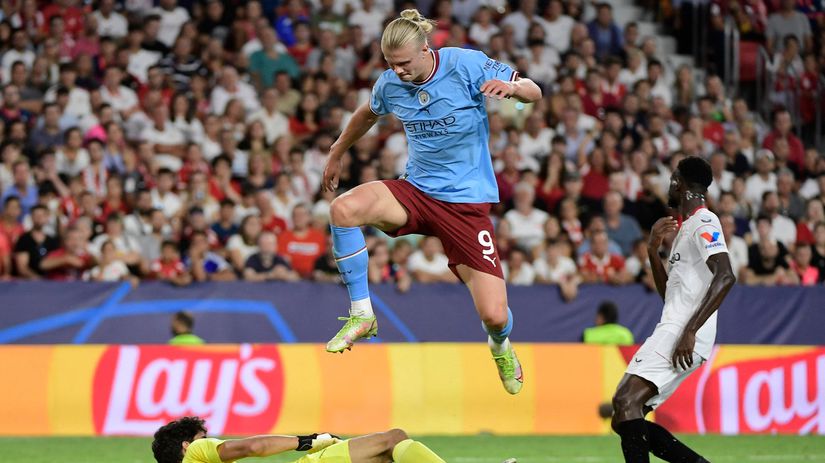 1. DLHÝ SKOK VPRED
Haalandova atletická...