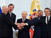 Putin: Rusko pristupuje s obrovským rešpektom k všetkému ukrajinskému