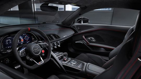 Audi R8 Coupe V10 GT RWD