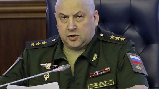 Generál Surovikin dopredu vedel o vzbure Prigožina, tvrdia v USA. Čakajú, čo na to Putin
