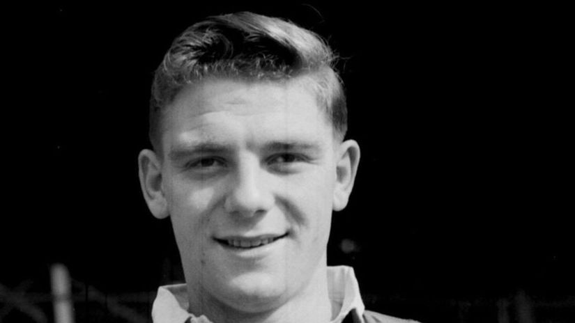Duncan Edwards - Anglicko
Bol jedným z...