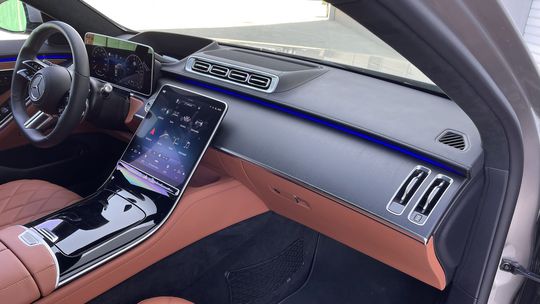 Mercedes S580 e (2022)