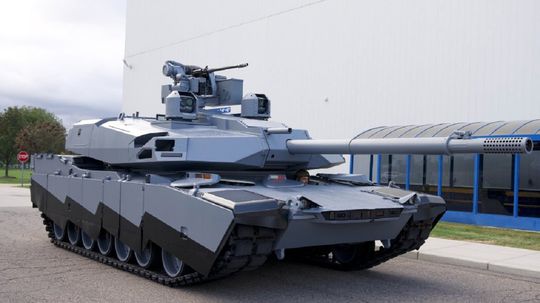 Vojna tankov: USA ukázali nový Abrams, Rusko má Armatu