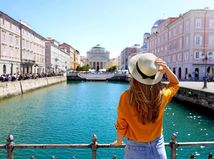Trieste, Terst, Taliansko, cestovanie, turistka, dovolenka
