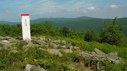 Pohľad z Kamennej lúky na Veľkú Rawku.