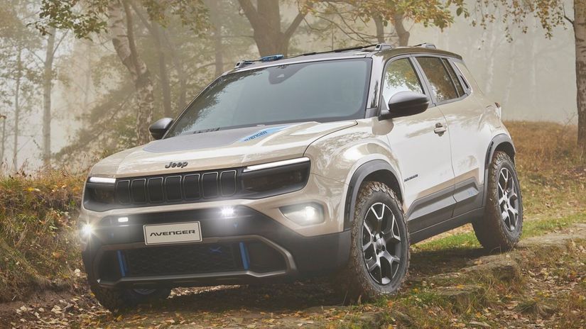 Terénne ambície konceptu Avenger 4x4 sú zjavné...