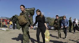 Ruská mobilizácia, vojna na Ukajine, vojaci s manželkami