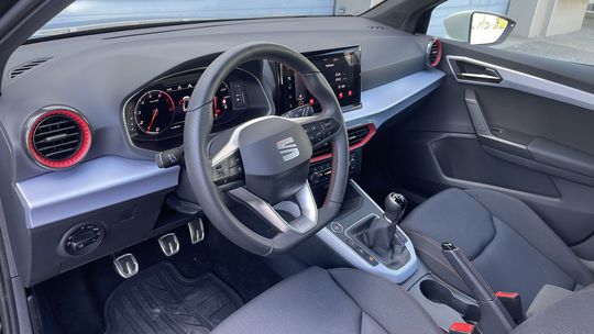 SEAT Arona FR Family 1,0 TSI (2022)