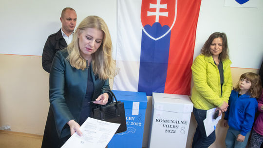 Prezidentka Zuzana Čaputová volila v Pezinku.