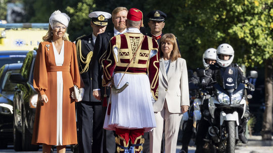 Holandský kráľ Viliam-Alexander a jeho manželka...