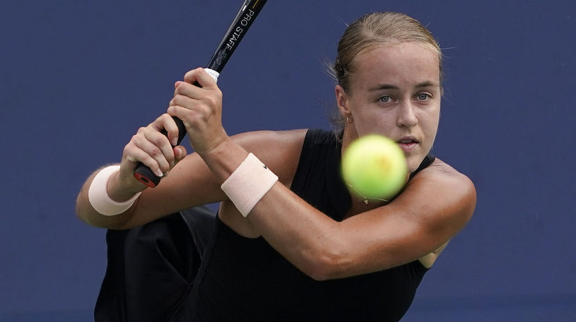 Anna Karolína Schmiedlová (28 rokov)...