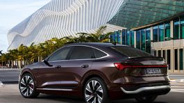 Audi Q8 Sportback e-tron quattro - 2022