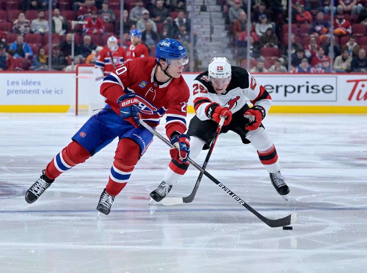 Juraj Slafkovský v drese Montrealu Canadiens.