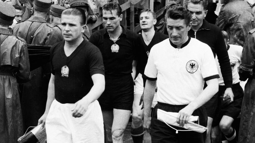 NSR – Maďarsko 3:2, MS 1954
Nemecké médiá po...