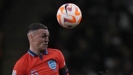 1. Anglicko - Phil Foden