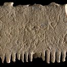 VEDA Izrael nápis najstarší abecedný hrebeň vši