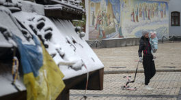sneh, Kyjev, tanky