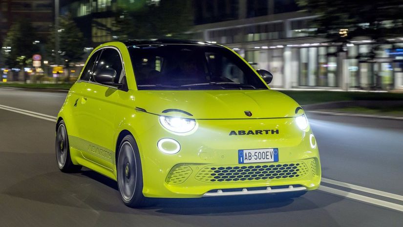 Tuning 500e spočíva v športových nárazníkoch,...