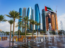 NEPOUZ, Abu Dhabi, SAE, Spojené arabské emiráty